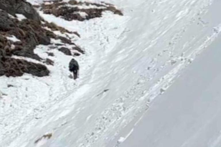 Sar Pass